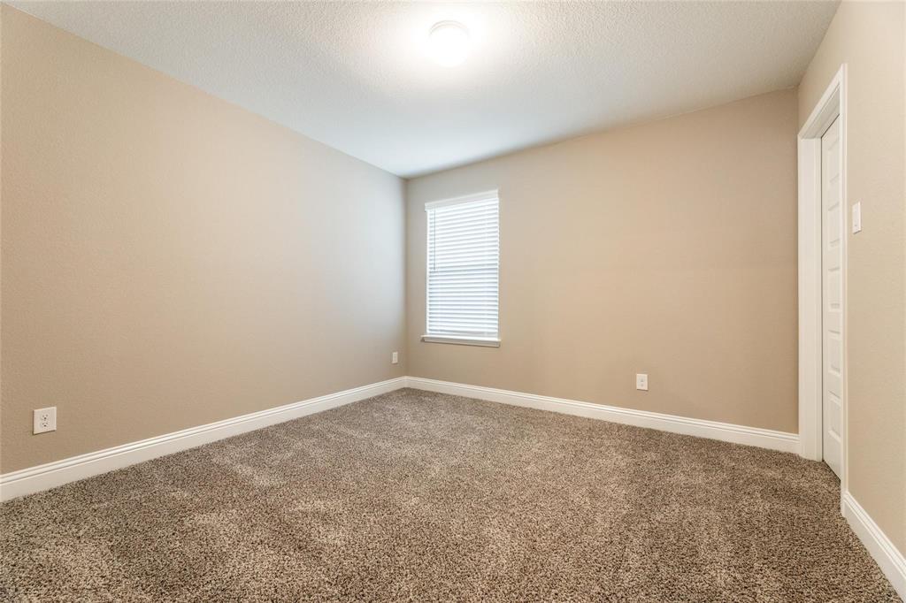 1532 Turf Lane Property Photo 19