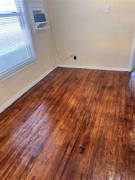 106 N Mill Street Property Photo 1