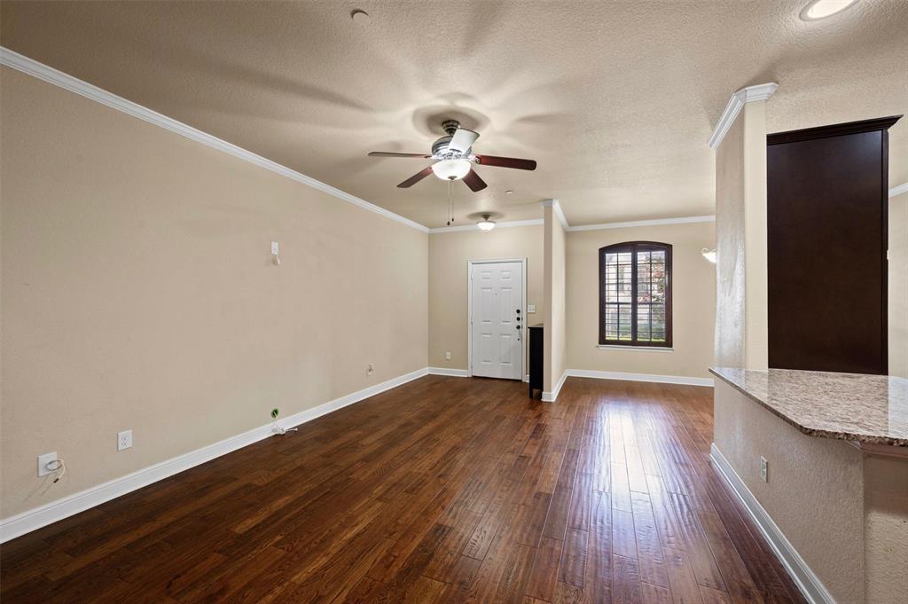 1816 Desoto Drive Property Photo 9