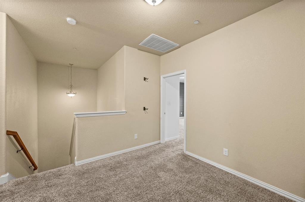 1816 Desoto Drive Property Photo 17
