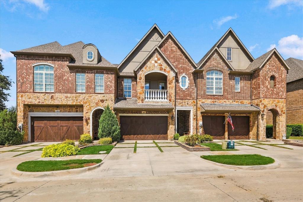 2809 Creekway Drive Property Photo 1