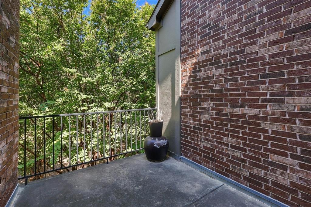 2809 Creekway Drive Property Photo 22