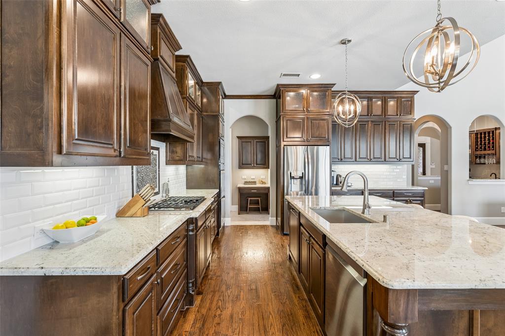1530 Stillhouse Hollow Drive Property Photo 8