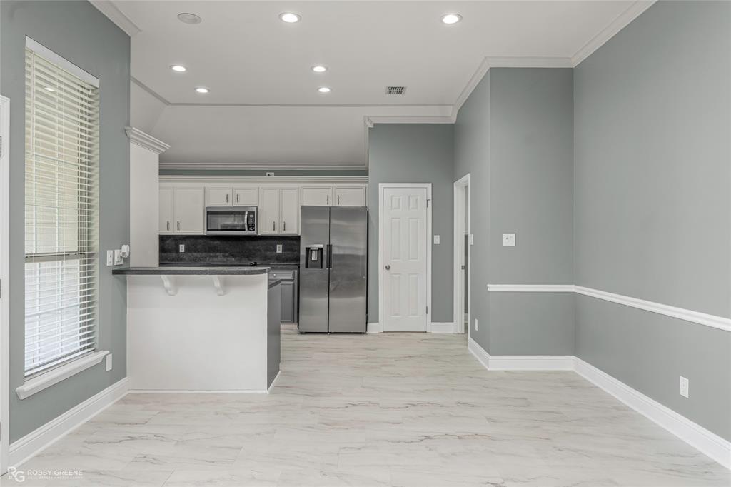 6023 Applegate Circle Property Photo 10