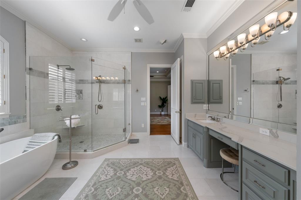 5108 Water Haven Lane Property Photo 3