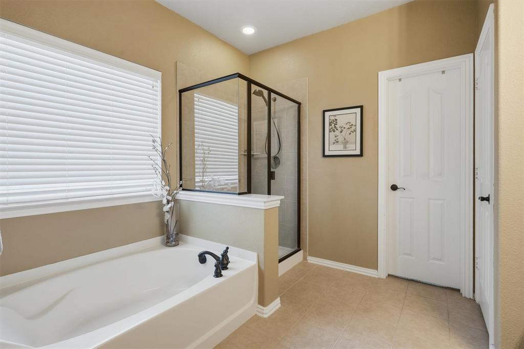 305 Mossy Oak Trail Property Photo 12