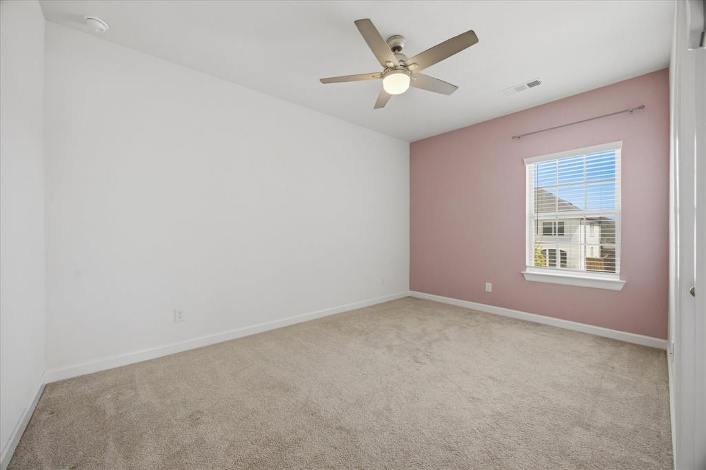 1815 Navarre Way Property Photo 23