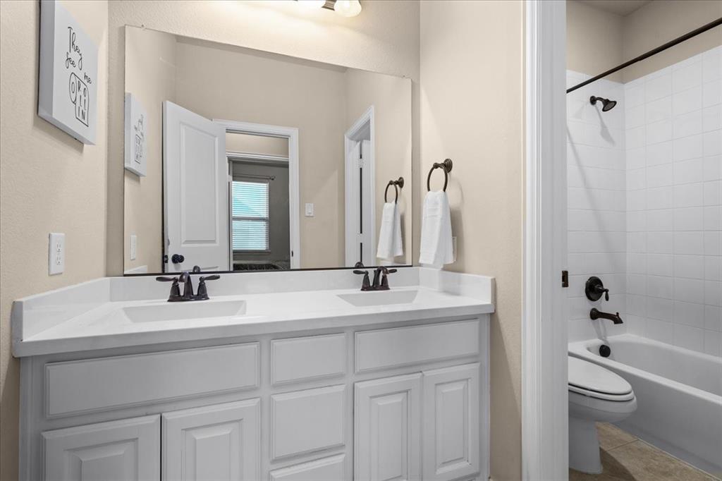 1210 Skyflower Lane Property Photo 25