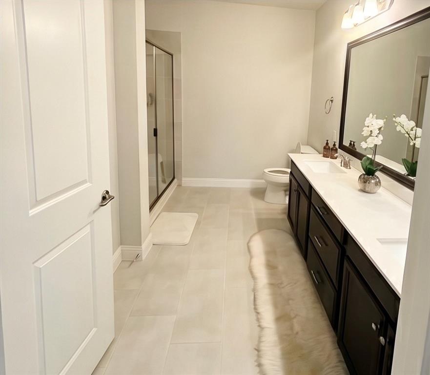 651 N Watters Road 8204 Property Photo 2
