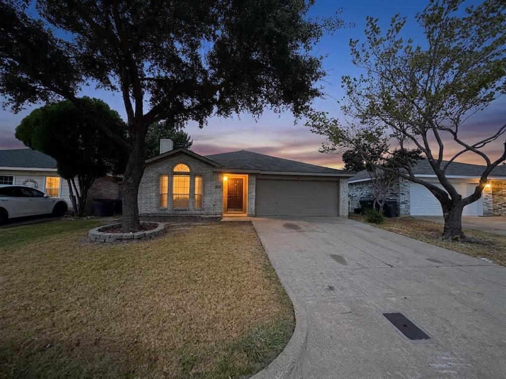 8109 E Summer Trail Drive Property Photo 1