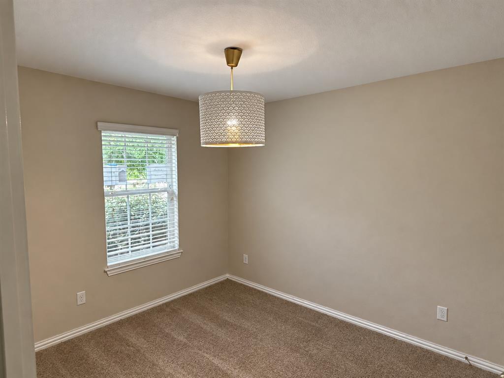 239 Pond View Pass Property Photo 10
