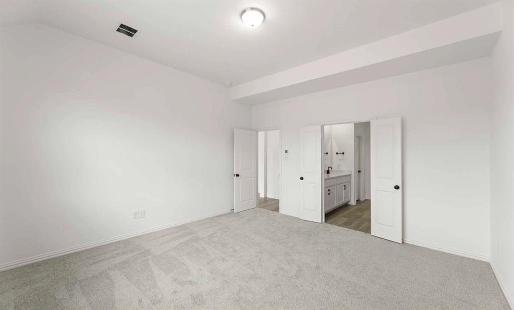 3305 Big Stump Court Property Photo 15