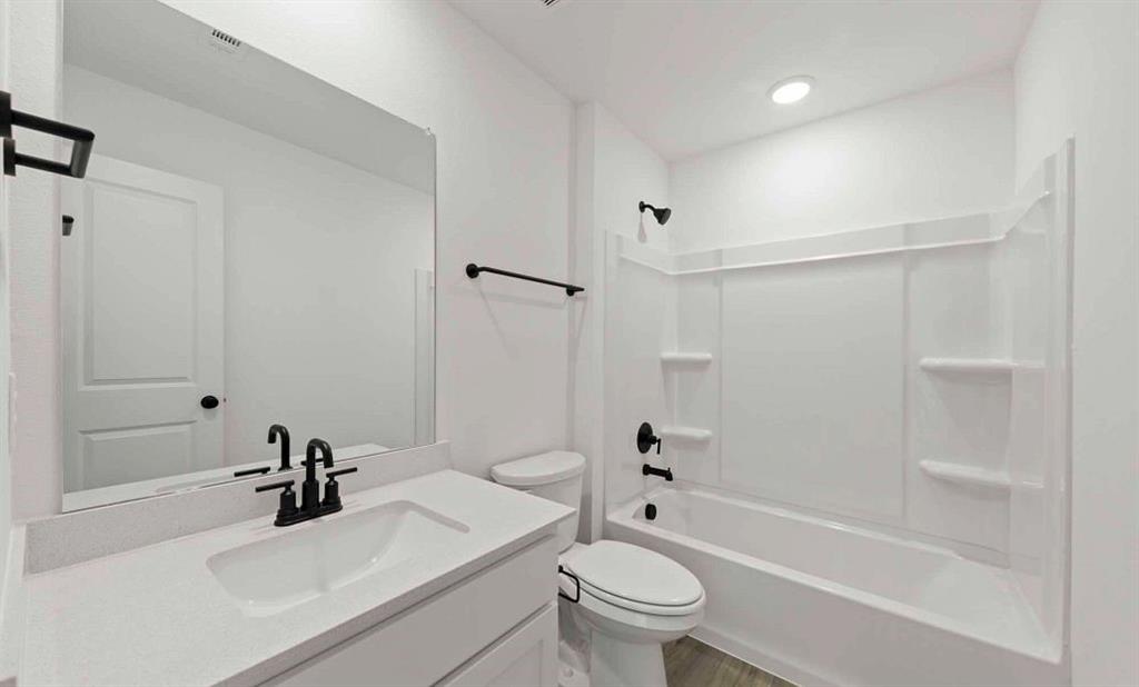 3305 Big Stump Court Property Photo 23