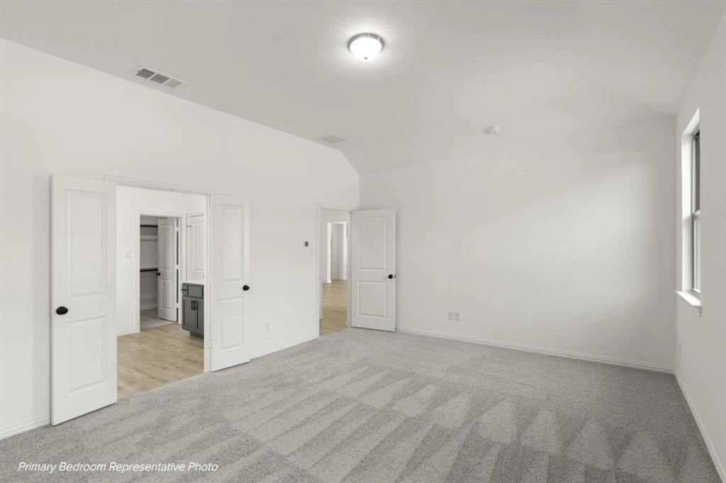 3301 Big Stump Court Property Photo 8