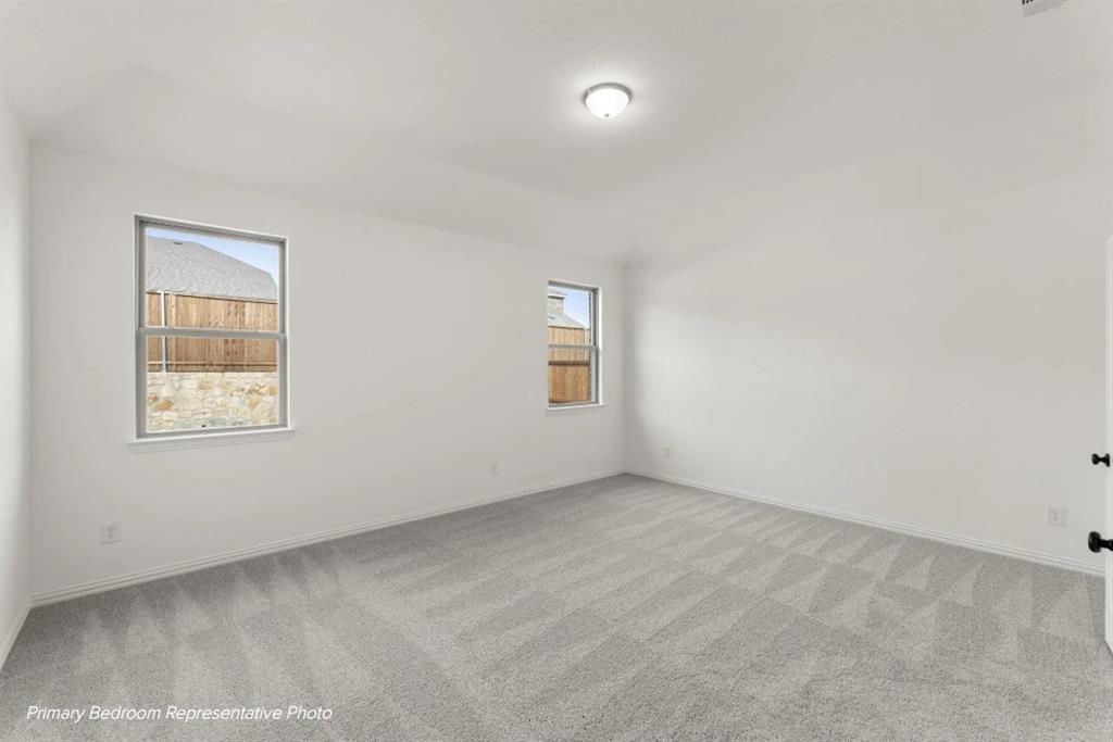 3301 Big Stump Court Property Photo 10