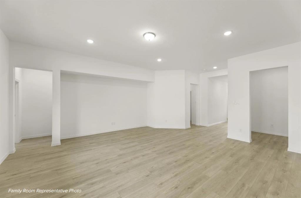 3301 Big Stump Court Property Photo 12