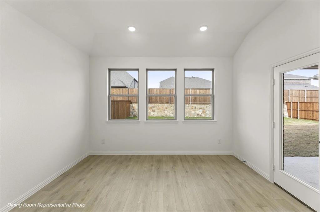 3301 Big Stump Court Property Photo 16