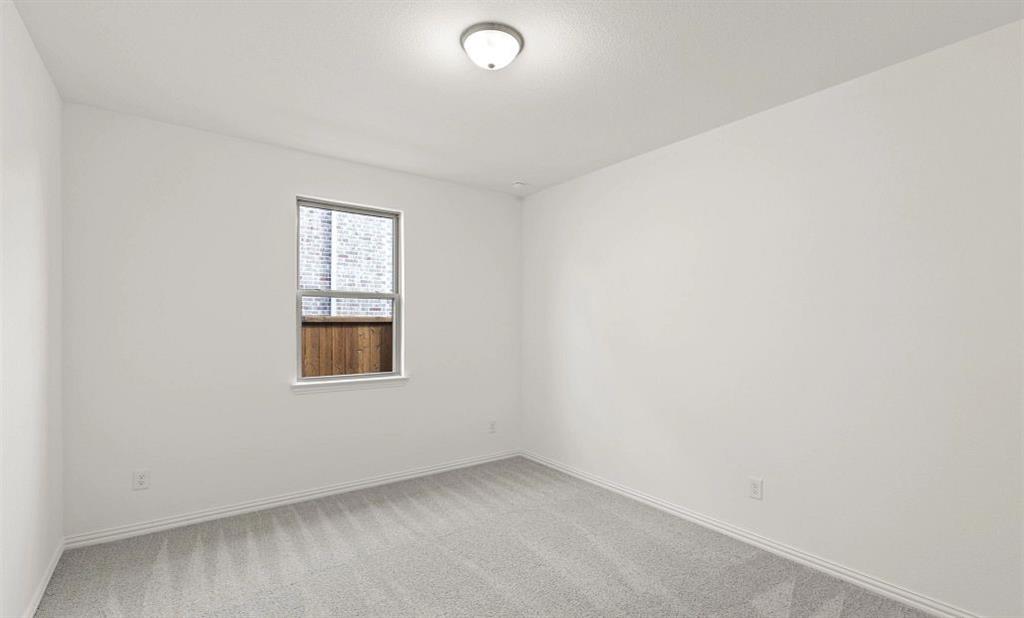 3301 Big Stump Court Property Photo 17