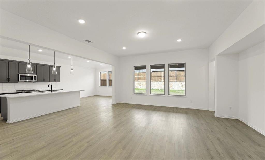 3301 Big Stump Court Property Photo 21