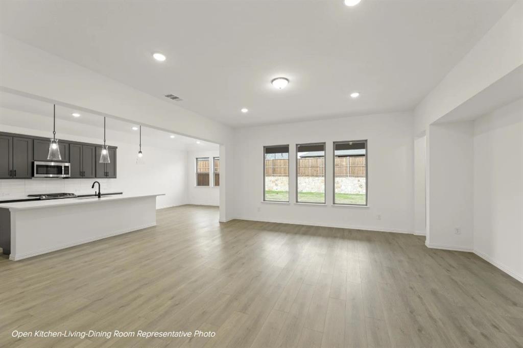 3301 Big Stump Court Property Photo 26