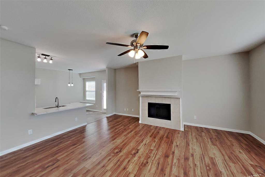 8728 Sumter Way Property Photo 2