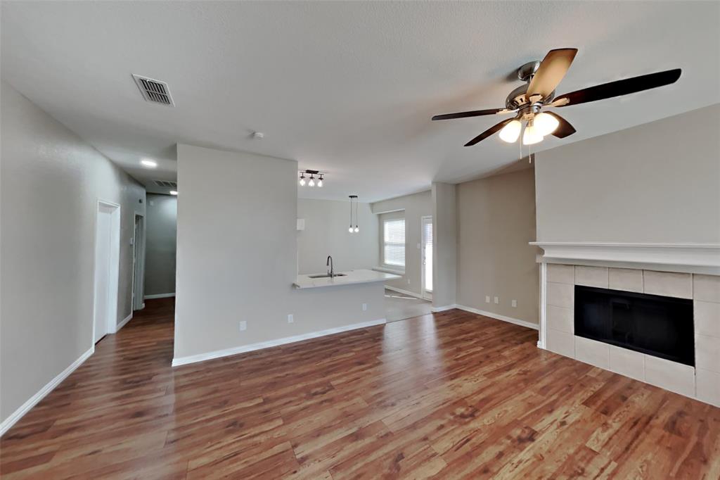 8728 Sumter Way Property Photo 4