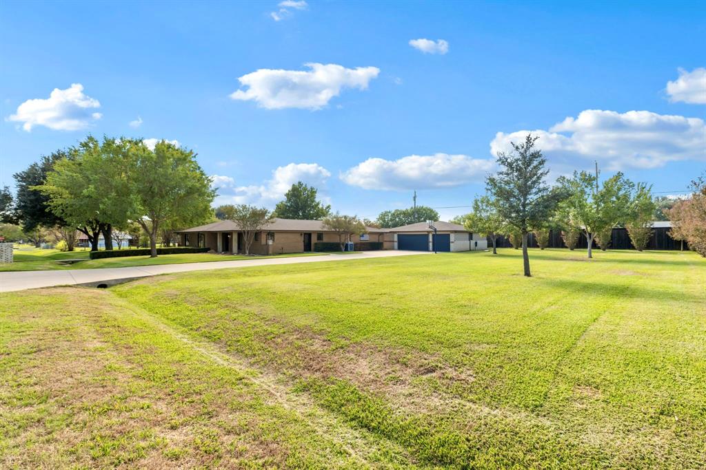 1804 Twin Brook Turn Property Photo 6