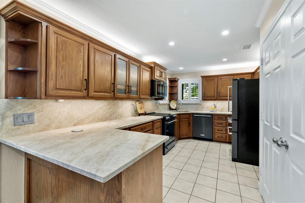 1804 Twin Brook Turn Property Photo 16