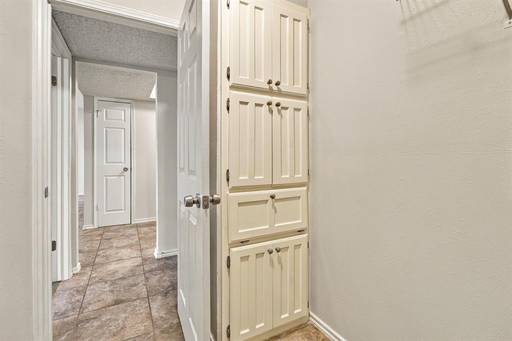 4807 Crestmont Court Property Photo 22