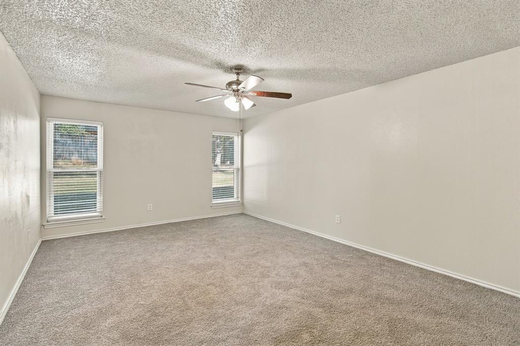 4807 Crestmont Court Property Photo 25