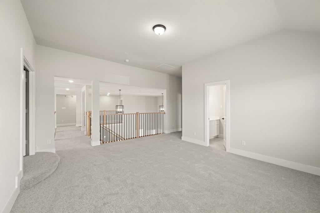 200 Cheyenne Mountain Drive Property Photo 22