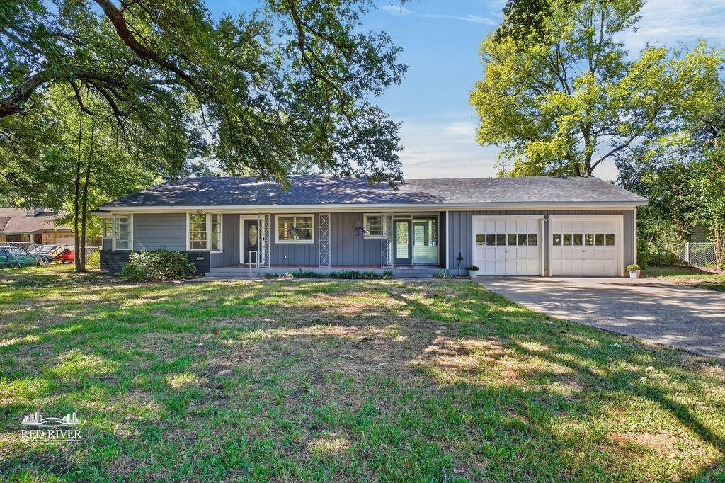 3749 Bobbitt Drive Property Photo 1