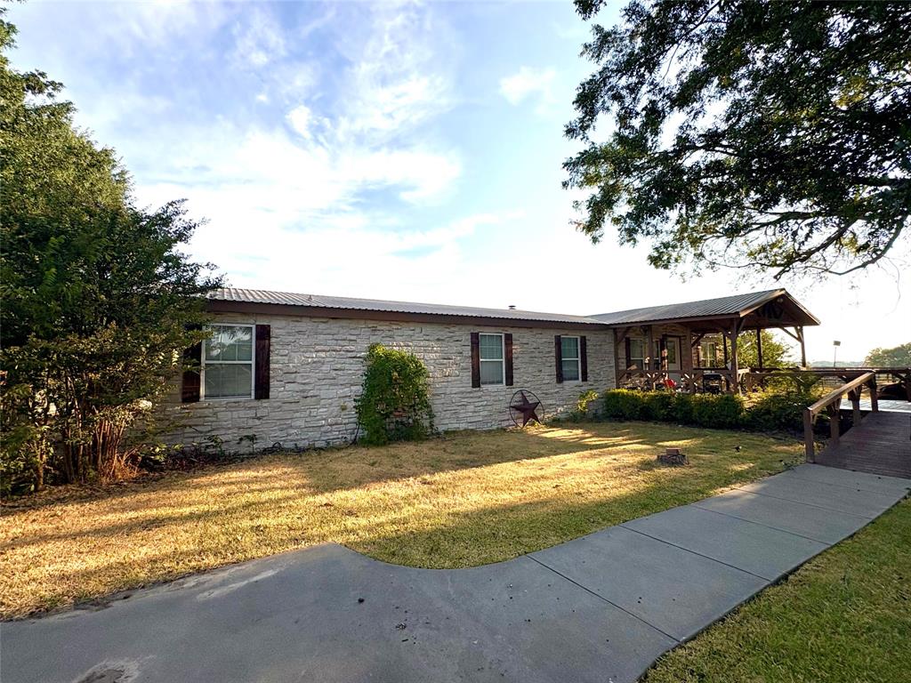 10288 Fm 1377 Property Photo 1