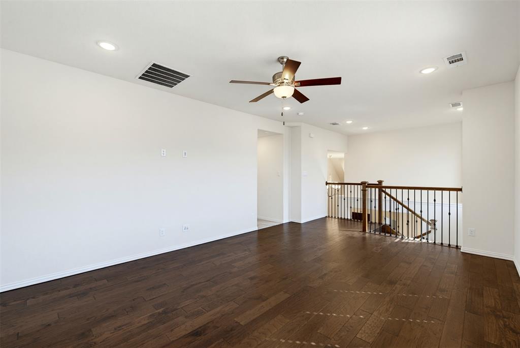 1920 Roundtree Circle Property Photo 25