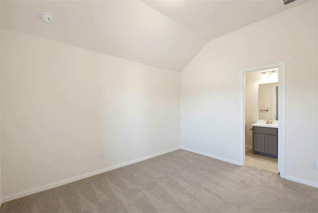 1920 Roundtree Circle Property Photo 31
