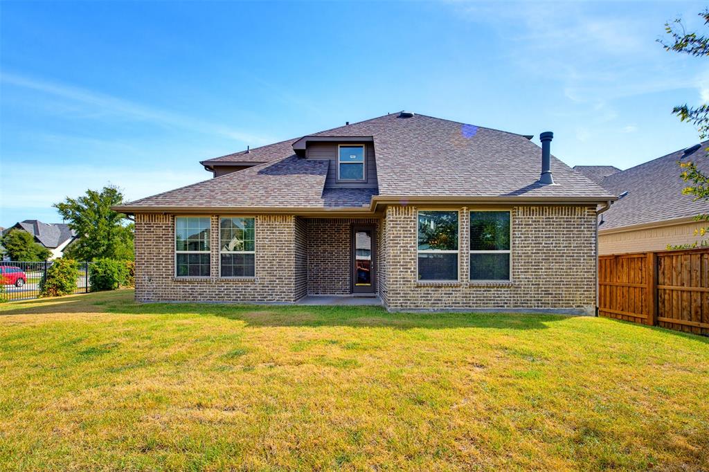 1920 Roundtree Circle Property Photo 37