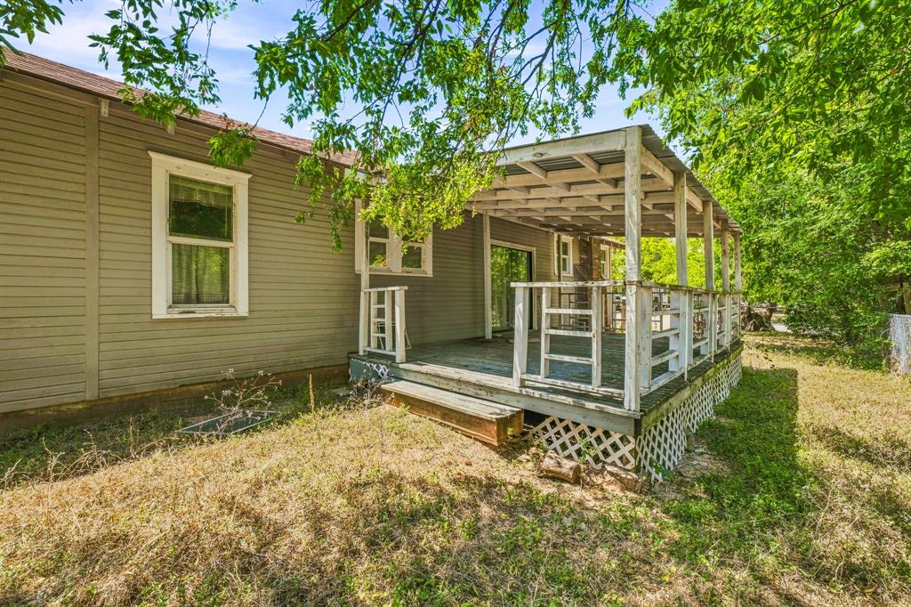 125 S Bell Street Property Photo 18