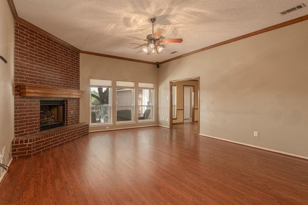102 Fairway Lane Property Photo 5