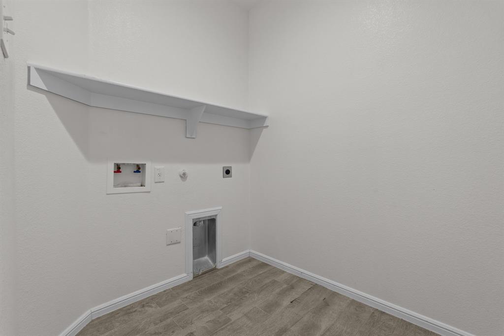 308 Youngblood Lane Property Photo 25