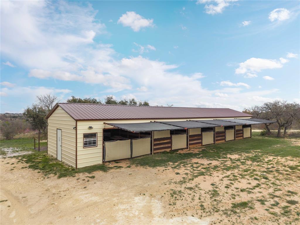 115 Comanche Vista Drive Property Photo 3