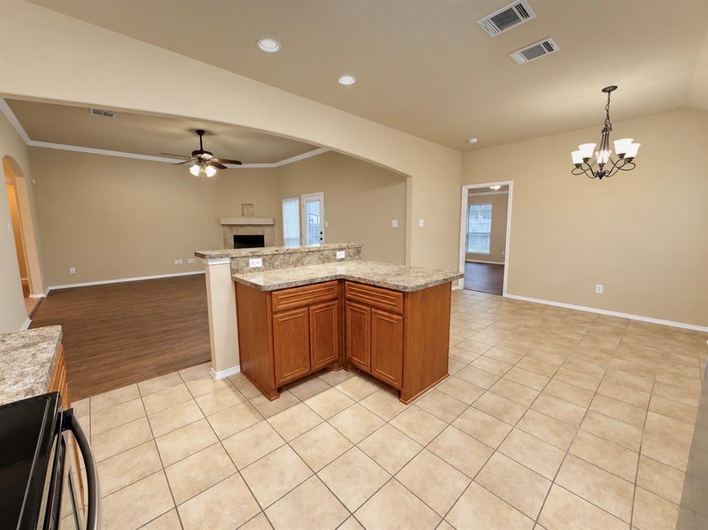 923 Grouse Road Property Photo 11