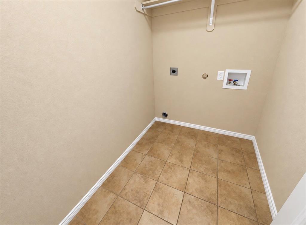 923 Grouse Road Property Photo 23