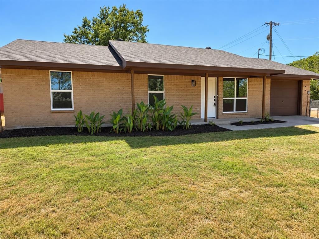 527 W Aubrey Street Property Photo 1