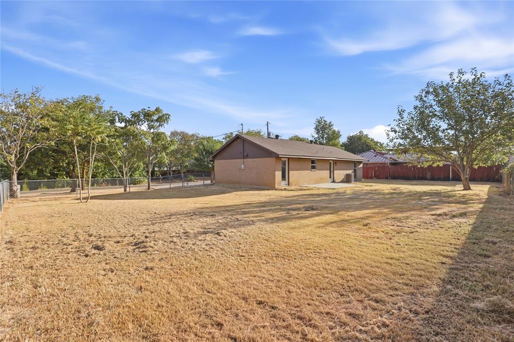 527 W Aubrey Street Property Photo 19