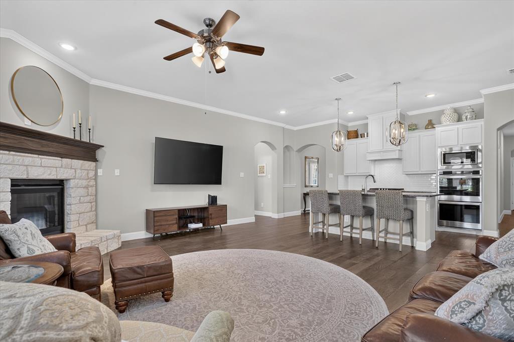 1070 Mickelson Drive Property Photo 15