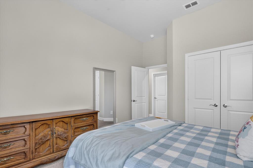 1070 Mickelson Drive Property Photo 33