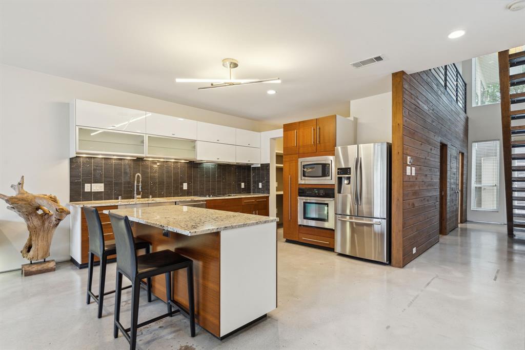 2913 Reagan Street Property Photo 12