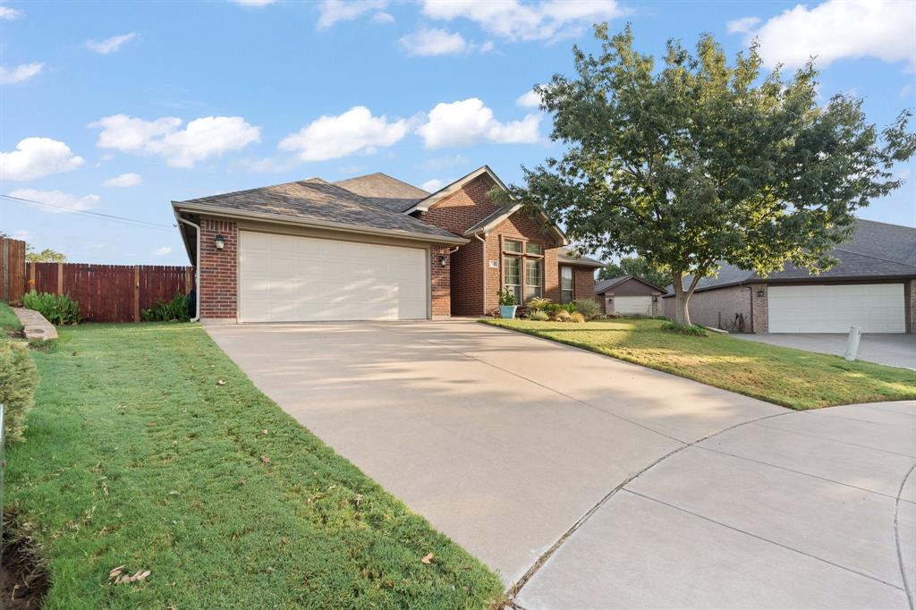 312 Nutmeg Property Photo 2