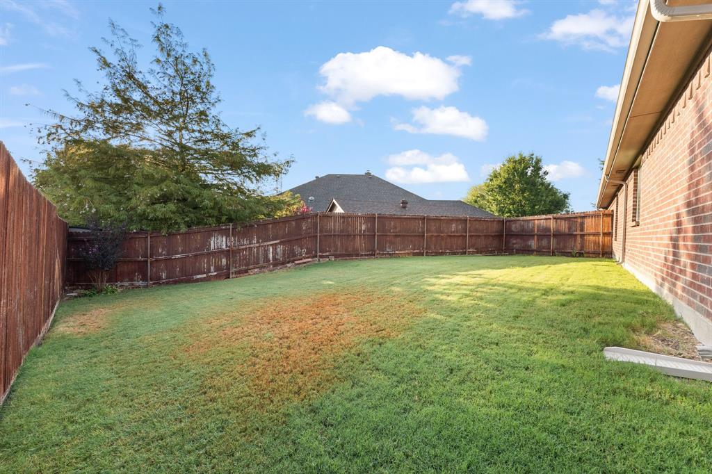 312 Nutmeg Property Photo 34