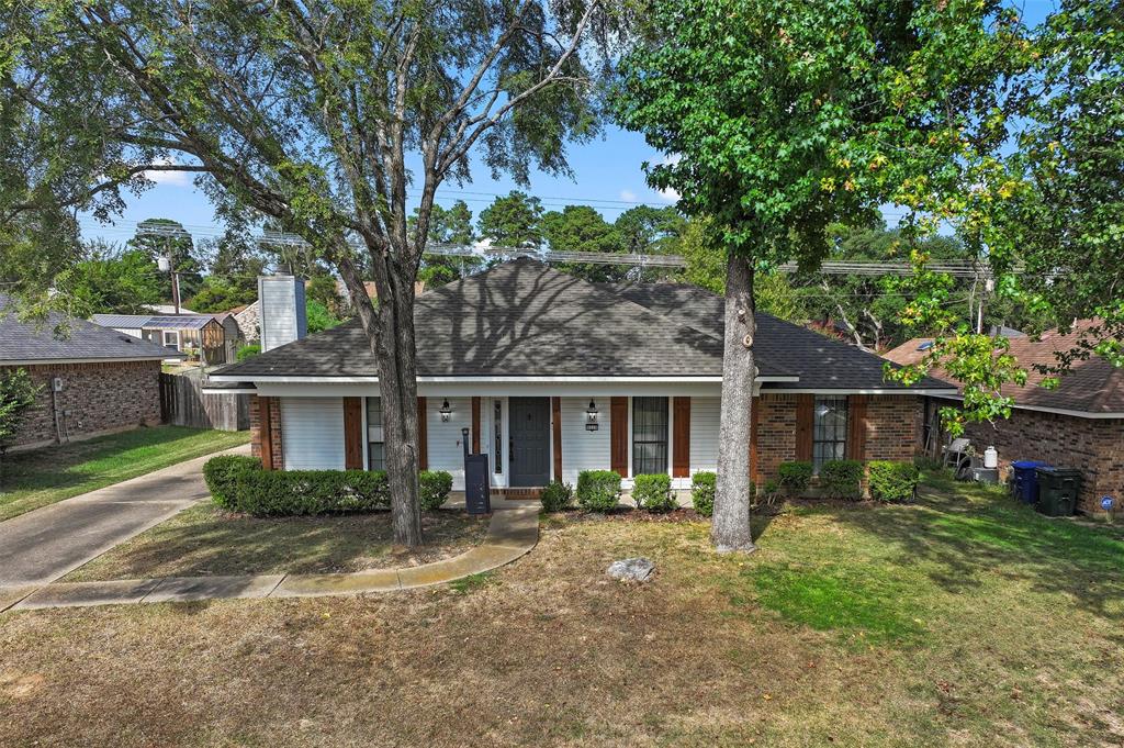 9319 Lytham Drive Property Photo 33